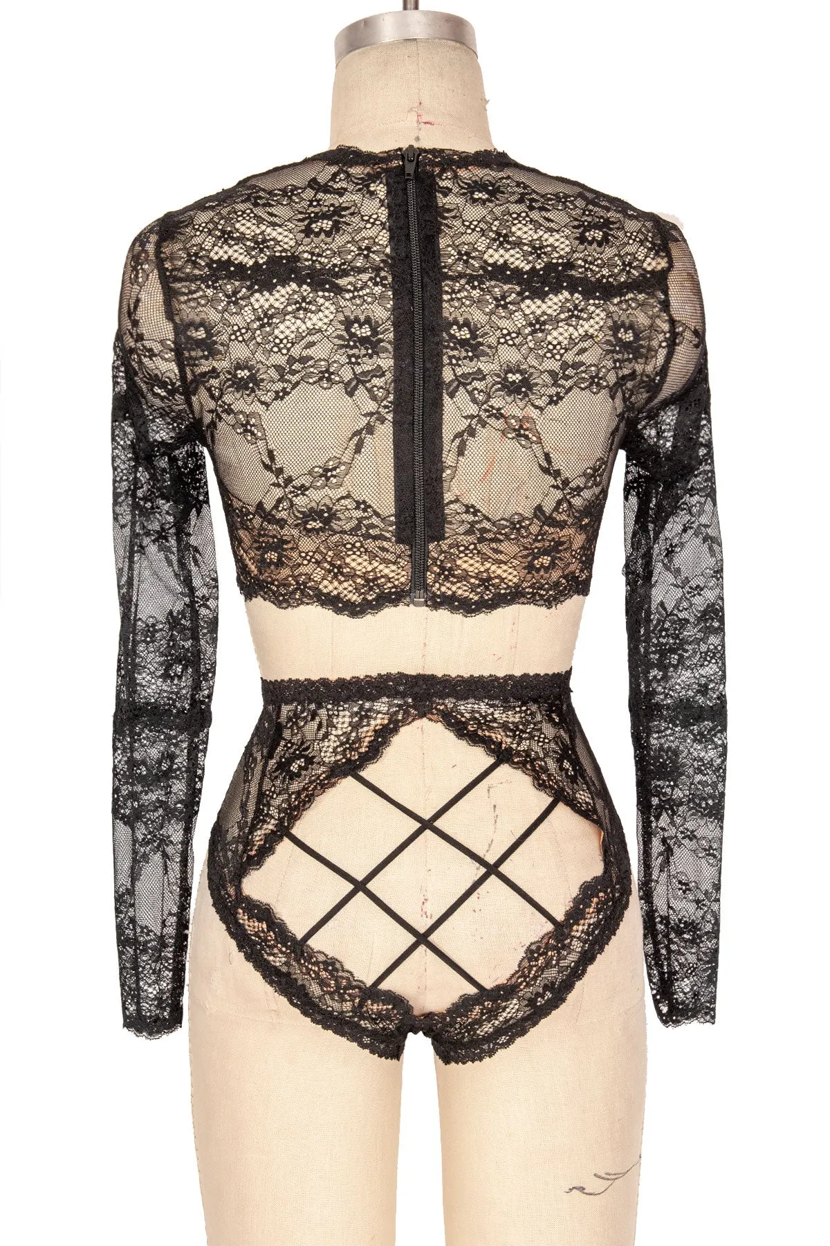 Grace High-Waisted Panty with Open Front & Lattice Butt